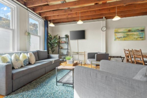 Living on The Edge of Capitol Hill